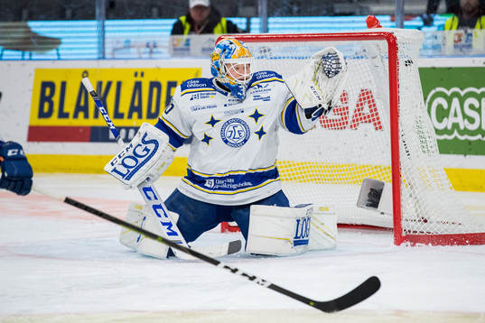Leksands målvakt Janne Juvonen släpper in 2-3 målet
