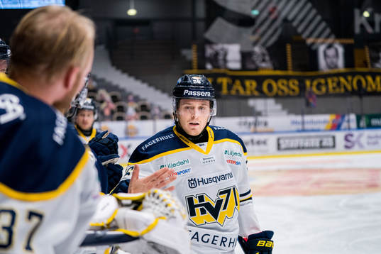 s Fredrik Forsberg jublar