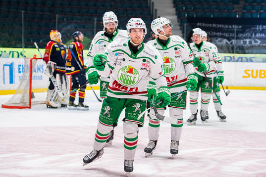 Rögles Simon Ryfors jublar