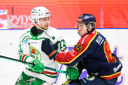 Rögles Daniel Zaar och Djurgårdens Michael Haga