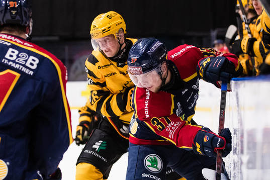 Skellefteås Linus Lindström och Djurgårdens Jesper