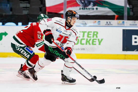 Frölundas Max Friberg och Örebros Kristian Näkyvä
