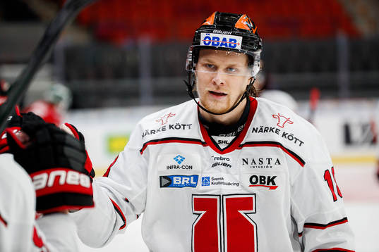 Örebros Rodrigo Abols jublar