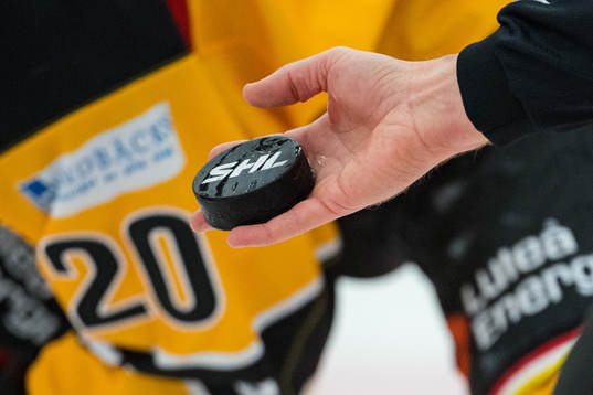 Matchpuck