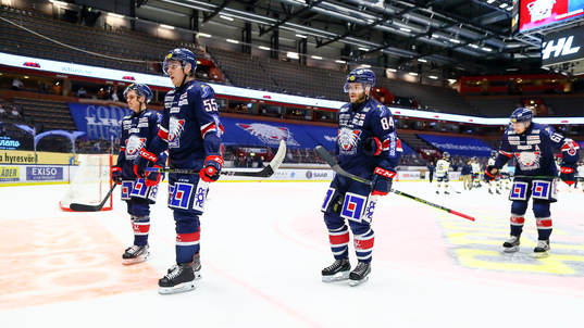 Linköpings Max Lindroth och Jimmy Andersson deppar