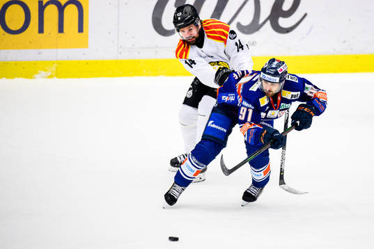 Brynäs Johan Alcén och Växjös Andrew Calof