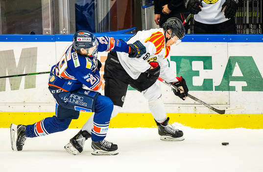 Växjös Pontus Holmberg och Brynäs Tomi Sallinen