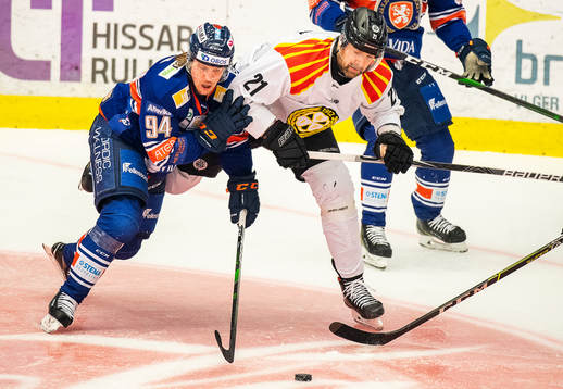 Växjös Joel Persson och Brynäs Patrik Berglund