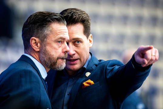 Växjös tränare Sam Hallam