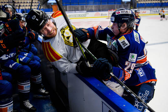 Brynäs John Nyberg och Växjös Pontus Holmberg