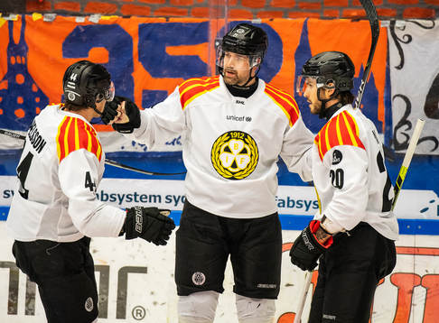 Brynäs Patrik Berglund jublar