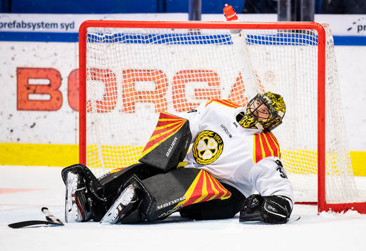 Brynäs målvakt Samuel Ersson deppar