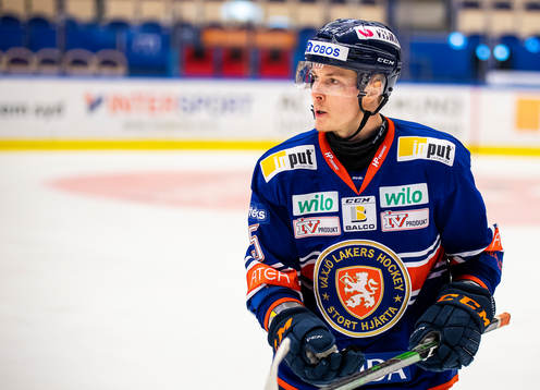 Växjös Juuso Vainio jublar
