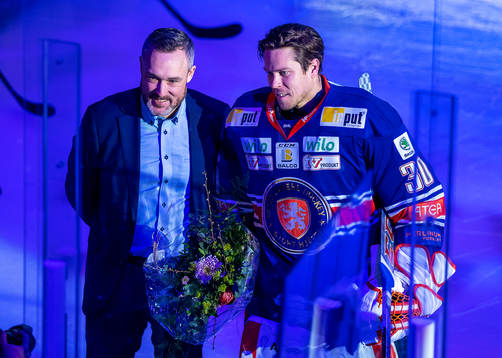 e SHL-match före ishockeymatchen i SHL mellan Växjö och