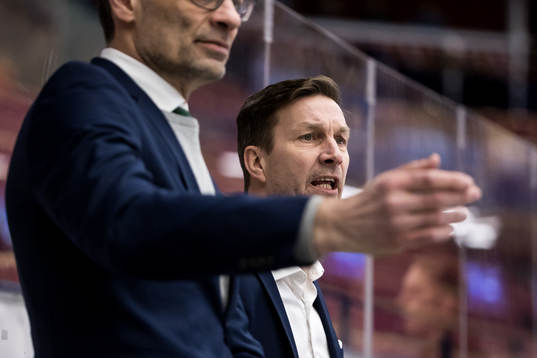 Färjestads huvudtränare Johan Pennerborn