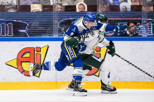 Leksands Patrik Zackrisson och Färjestads Jonathon Blum