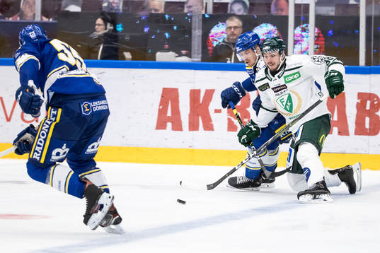 Leksands Peter Cehlarik och Färjestads Jakob Forsbacka