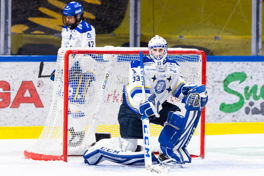 Leksands målvakt Amanda Johansson deppar