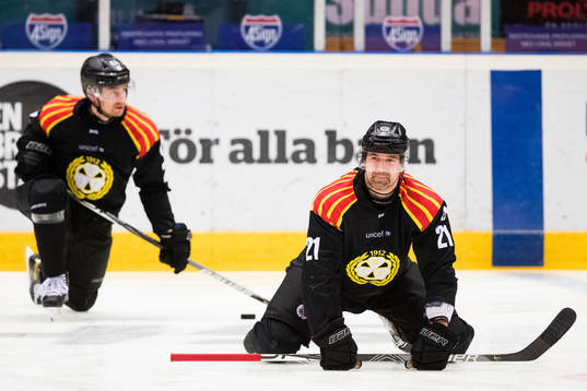 Brynäs Adam Pettersson och Patrik Berglund