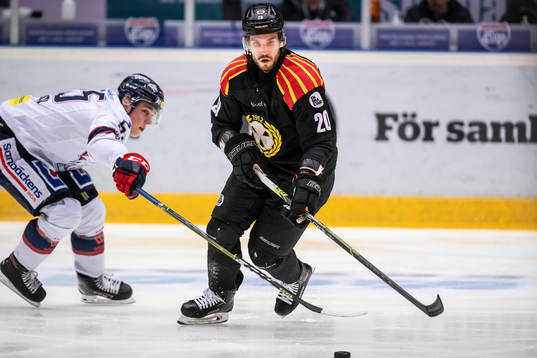 Linköpings Max Lindroth och Brynäs Palve Oula