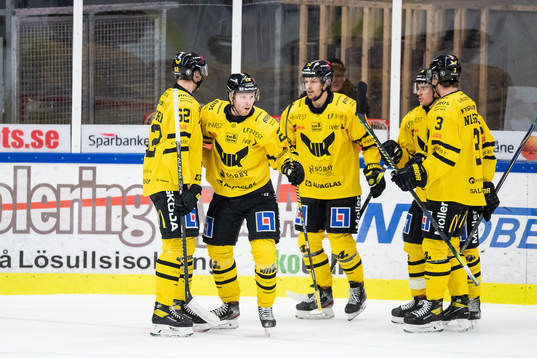 Västerås Lukas Zetterberg jublar
