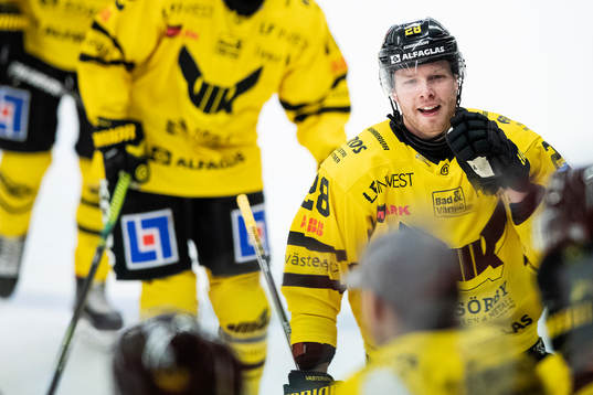 Västerås Lukas Zetterberg jublar