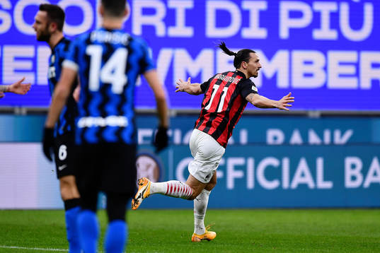 Zlatan Ibrahimovic of Milan celebrates