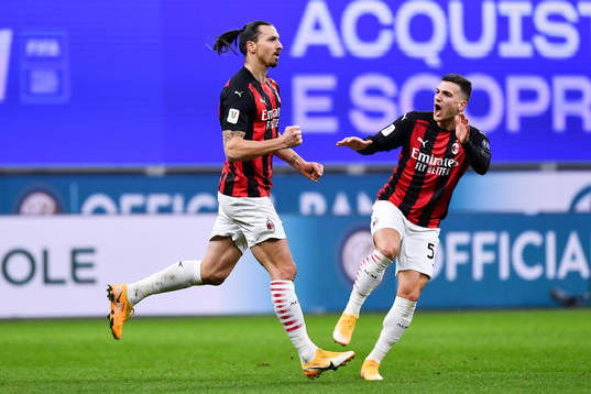 Zlatan Ibrahimovic of Milan celebrates
