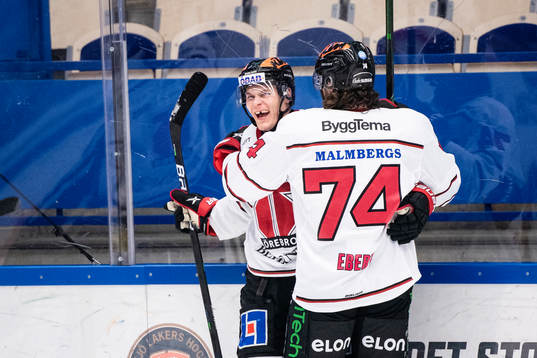 Örebros Joonas Rask jublar