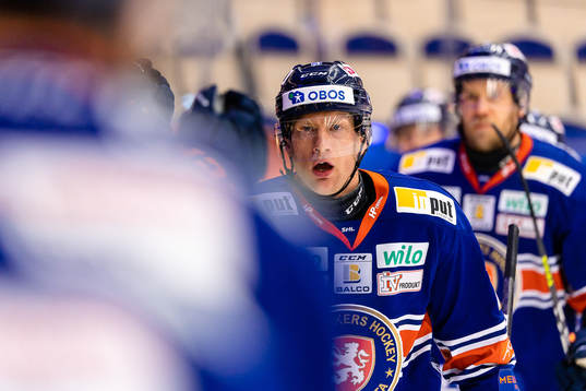 Växjös Richard Gynge jublar