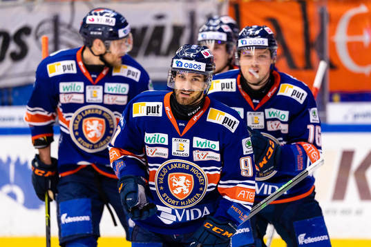 Växjös Andrew Calof jublar