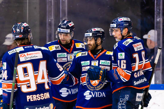 Växjös Emil Pettersson, Andrew Calof och Brendan Gaunce