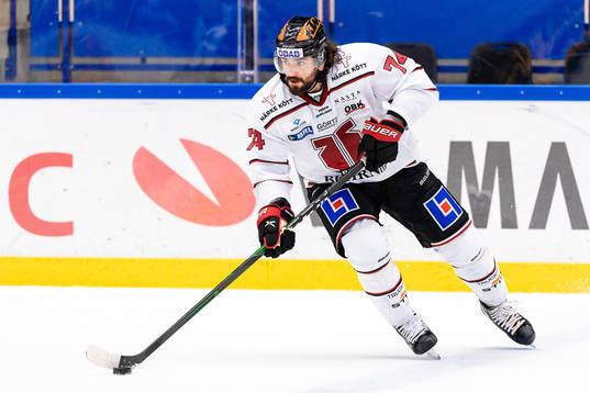 Örebros Nick Ebert
