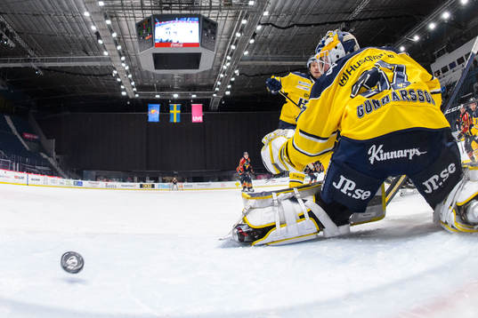 s målvakt Jonas Gunnarsson