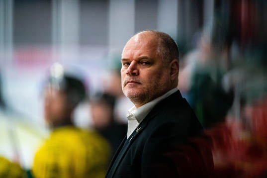 Västerås J20-tränare Per Hellengren