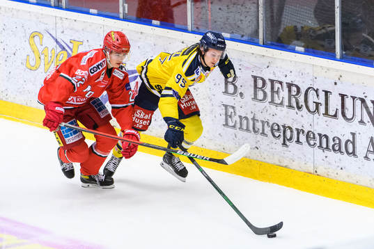 Modos William Wallinder och Södertäljes Nick Olesen
