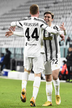 Dejan Kulusevski of Juventus celebrate with teammates