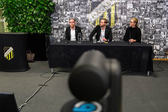 Ordförande Anders Billström, Marcus Jodin, klubbchef, och