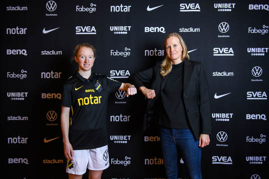 Caroline Murray och Anne Mäkinen, sportchef