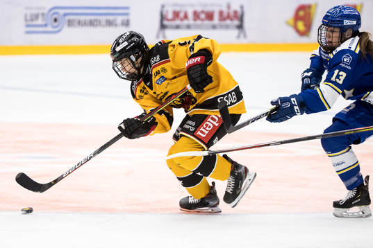 Luleås Chiho Osawa och Leksands Hanna Sköld