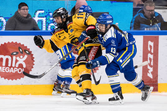 Luleås Josefine Hoegh Persson och Leksands Hanna Sköld