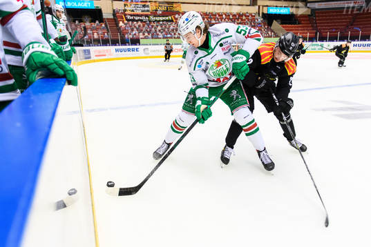 Rögles Moritz Seider och Brynäs Adam Pettersson