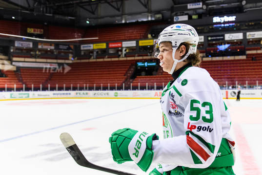 Rögles Moritz Seider jublar