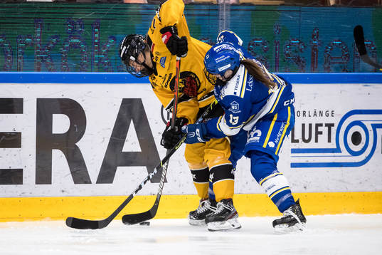 Luleås Josefine Hoegh Persson och Leksands Hanna Sköld