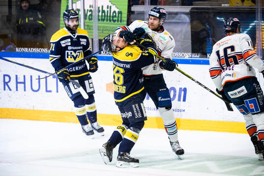 s Filip Sandberg och Växjös Ilari Melart