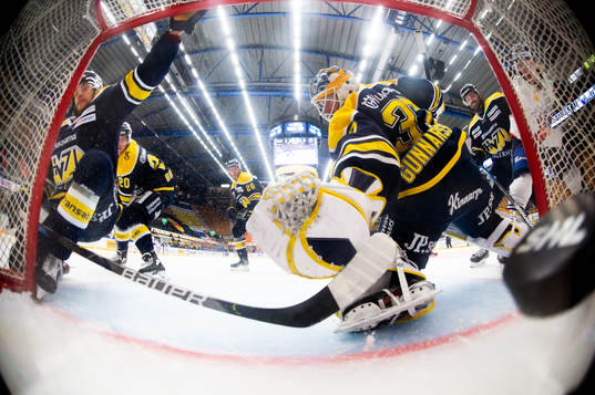 Bläddra bland fler bilder av Ishockey, SHL, HV71 - Växjö