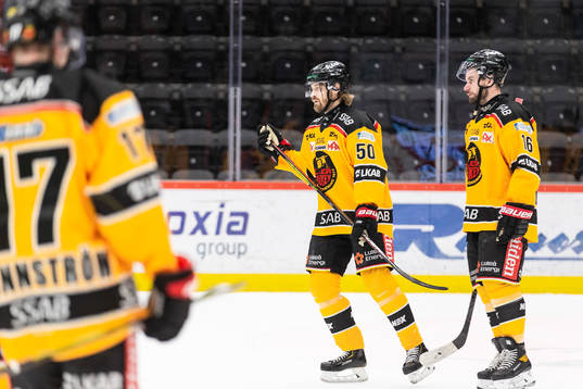Luleås Daniel Sondell och Niklas Olausson deppar