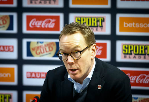 Örebros tränare Niklas Eriksson på presskonferensen
