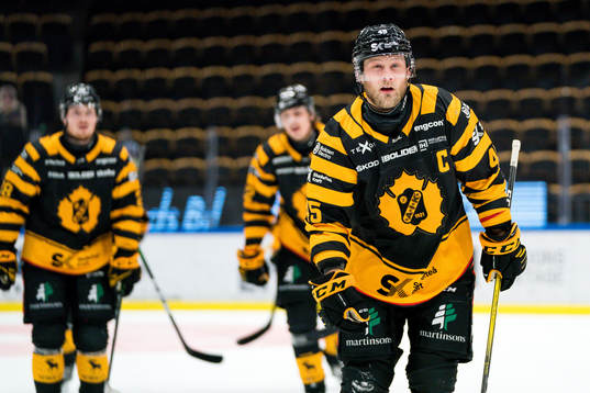 Skellefteås Oscar Möller jublar