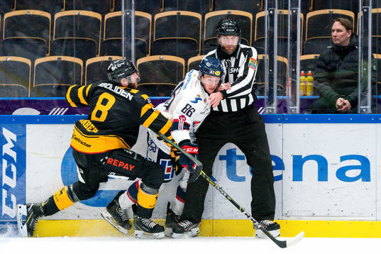Skellefteås Petter Granberg och Linköpings Tyler Morley
